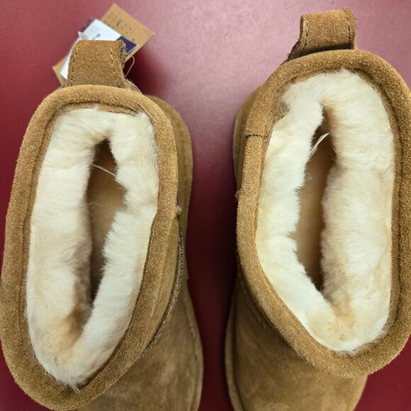 BEARPAW Women's Super Shorty Gothic Grape Boot - NWT - Picture 4 of 7